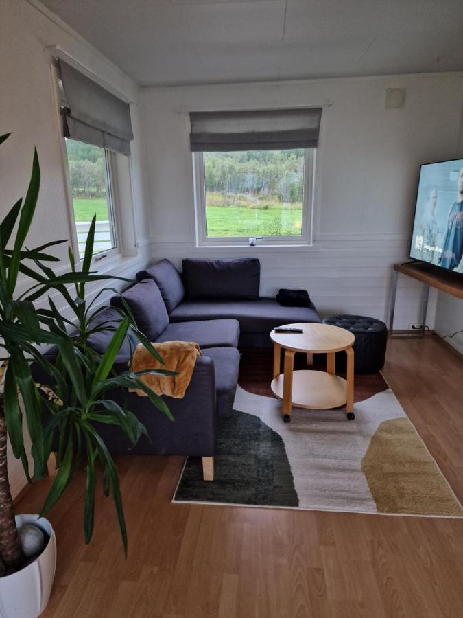 Warm And Cozy Cottage, Great Location Kvaloya ภายนอก รูปภาพ
