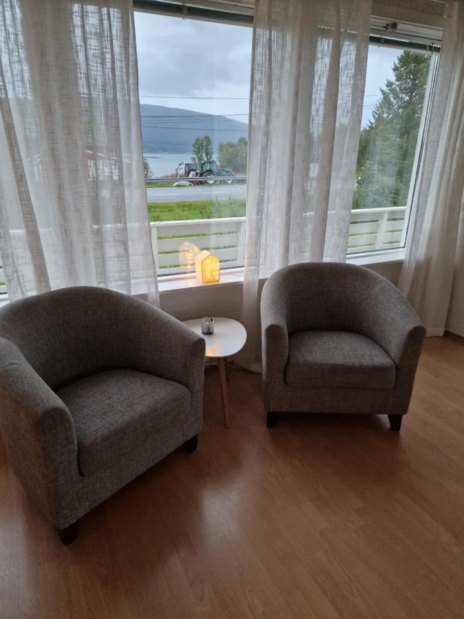 Warm And Cozy Cottage, Great Location Kvaloya ภายนอก รูปภาพ